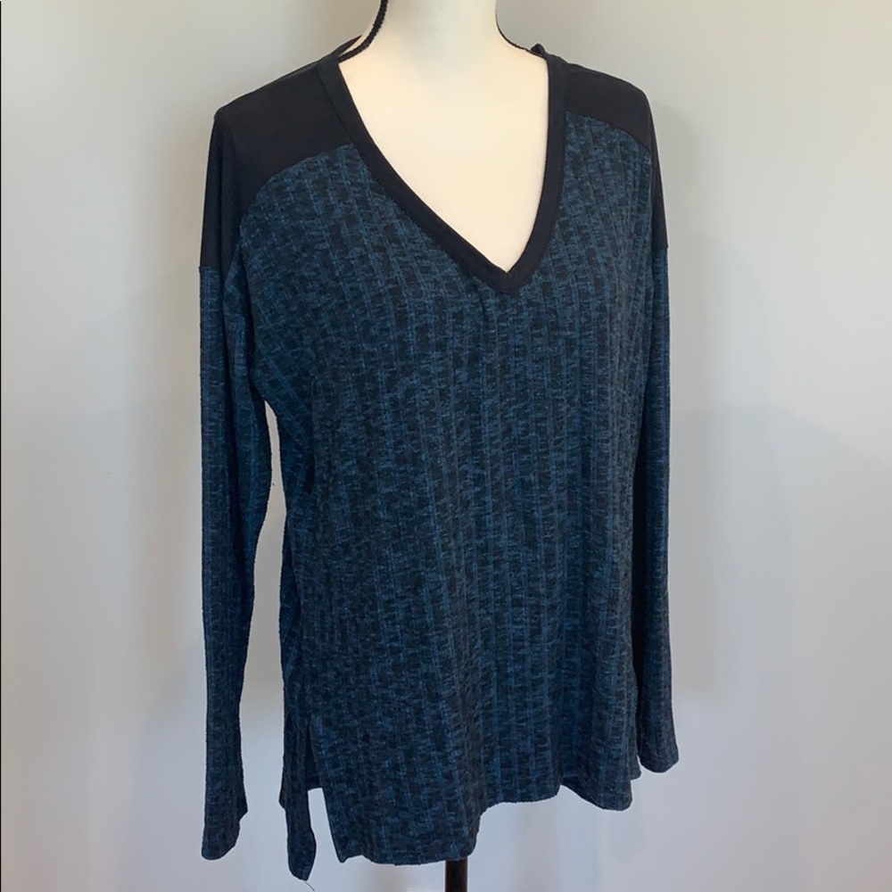 Blue and black, long sleeve, pull over, v-neck